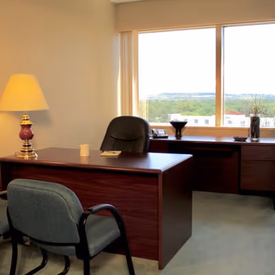 5005 Rockside Road, Cleveland Image 1