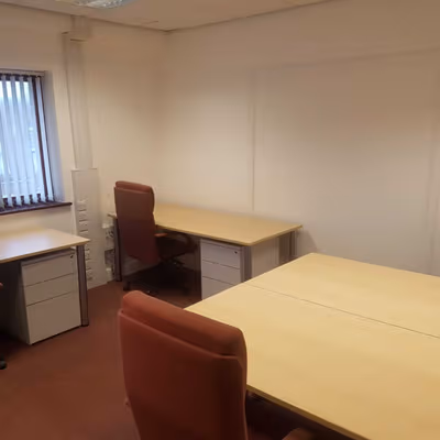 Eton Place, 64 High Street, Burnham Image 4