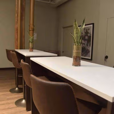 734 W Main St, Louisville Image 2