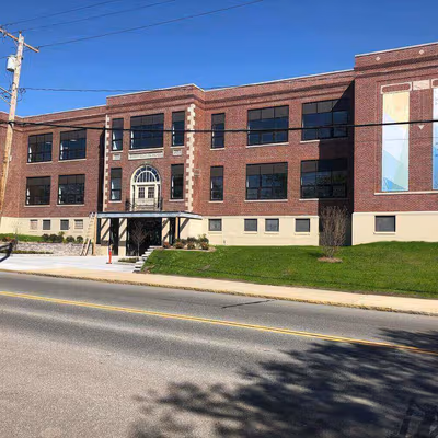 513 Broadway, Newport Image 8