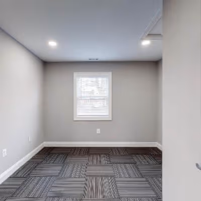 1406 3rd Ave, York Image 2