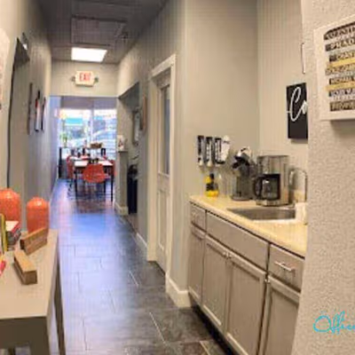 100 East New York Avenue, Deland Image 4