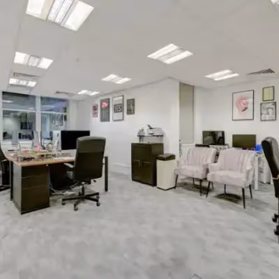 2 Queen Anne's Gate, Westminster Image 1