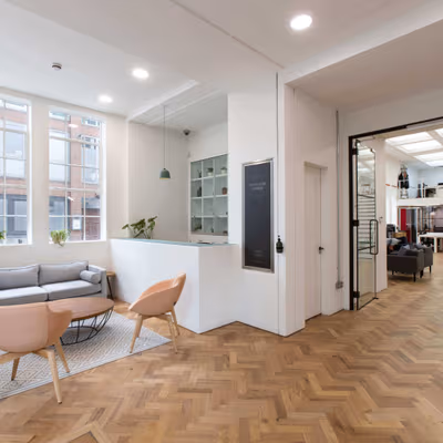 48 Hoxton Square, Greater London Image 3