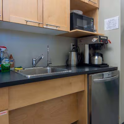1285 West Broadway, Vancouver Image 6