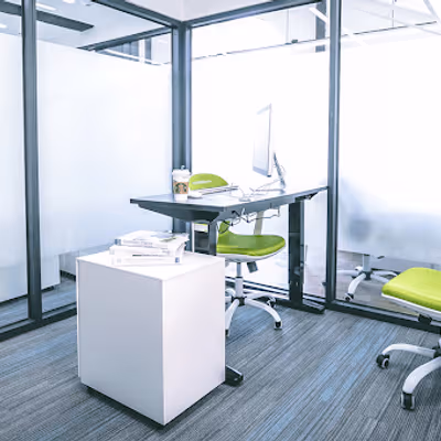 1824 Store Street, Victoria Image 1