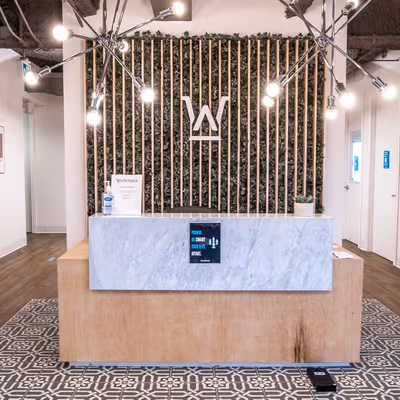 180 Dundas St W, Toronto Image 7