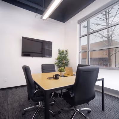 290 King St E, Kitchener Image 11