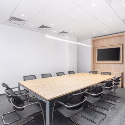 1V Pavla Tychyny Avenue, Kyiv Image 5