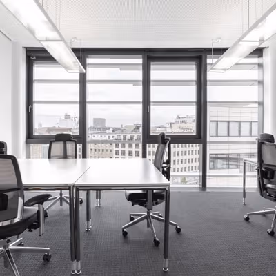 2b Koenigsallee, Dusseldorf Image 1