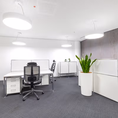 2b Koenigsallee, Dusseldorf Image 3