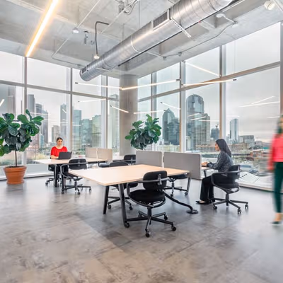 2550 Pacific Avenue, Dallas Image 1