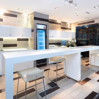 63 Airport Road, Doha Image 5