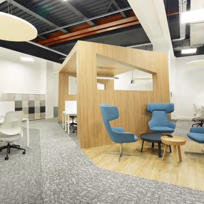 18 Rue Pasquier, Paris Image 2