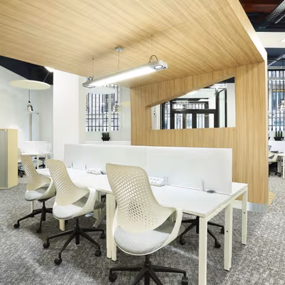 18 Rue Pasquier, Paris Image 5