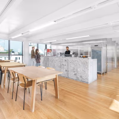 Corso Europa 15, Milan Image 2