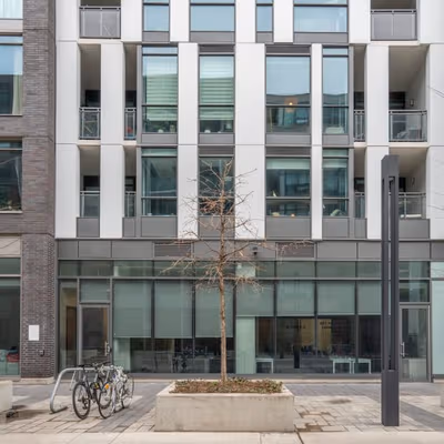 34 Minowan Miikan Lane, Toronto Image 7