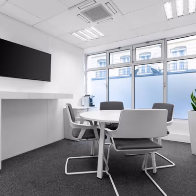 3 Bis Rue Taylor, Paris Image 3