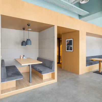 2 Maidan Nezalezhnosti, Kyiv Image 4