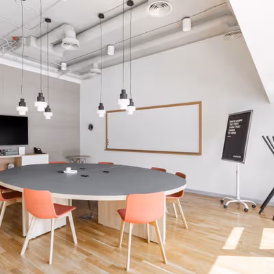 2 Maidan Nezalezhnosti, Kyiv Image 7