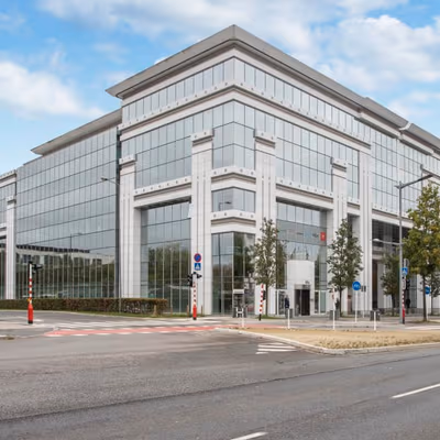 46A Avenue John F Kennedy, Luxembourg Image 9
