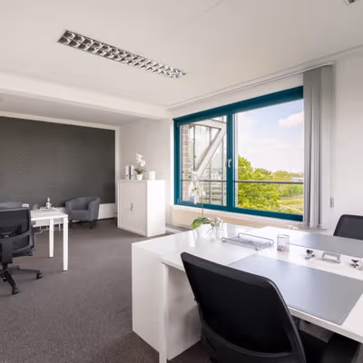 26 Flughafenallee, Bremen Image 4