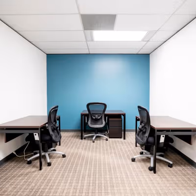 5050 Quorum Dr, Addison Image 3