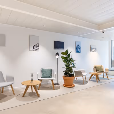 Avenue Du Boulevard 21, Brussels Image 1