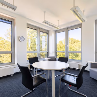 185 Ruhrallee, Essen Image 4