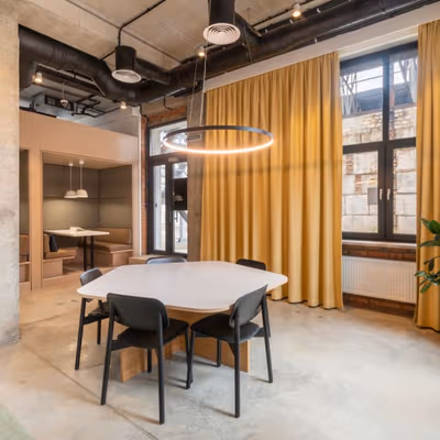 120 Shevchenko Street, Lviv Image 3