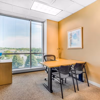 3333 Warrenville Rd, Lisle Image 1