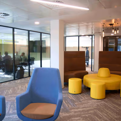 46-48 East Smithfield, St Katharine Docks Image 2