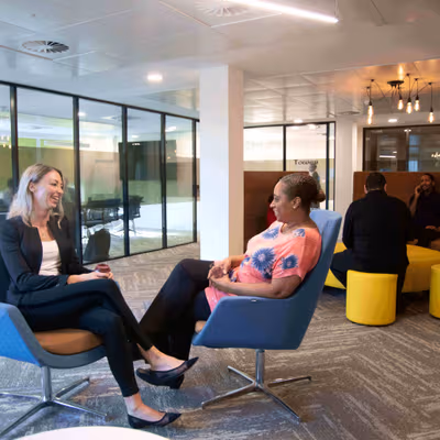 46-48 East Smithfield, St Katharine Docks Image 9