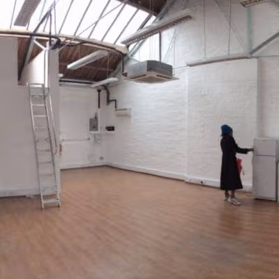 65 Glasshill St, Southwark Image 5