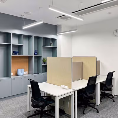 Christopher Columbus Blvd No 41, Sofia Image 5