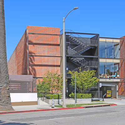 113 N San Vicente Blvd, Beverly Hills Image 7