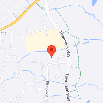 Chequers Close, Malvern Image 12