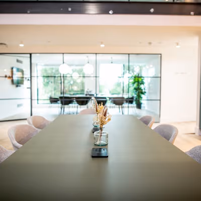 100 Bollo Lane, London Image 7