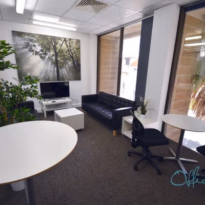 8 Clive Street, West Perth Image 2