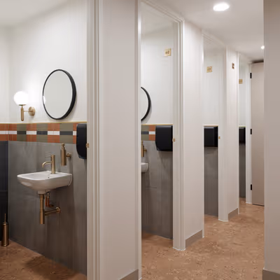 106-114 Borough High Street, Greater London Image 12