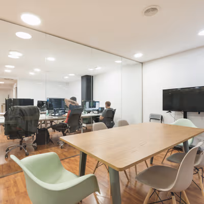 23 Calle De Irún, Madrid Image 6