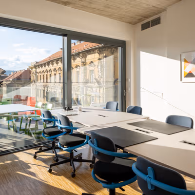 4 Salétrom Street, Budapest Image 1