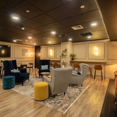 5 Jewry Street, Tower Image 9