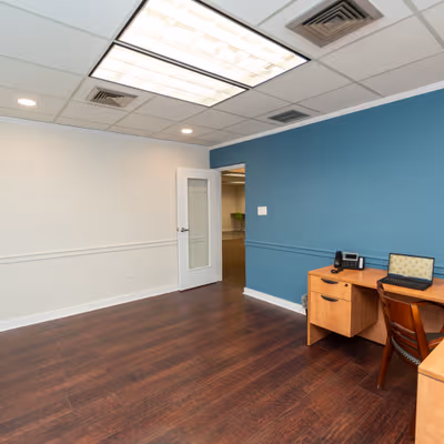 211 N Olive Street, Media Image 3