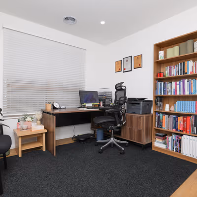 306 Station Road, St Albans Image 1