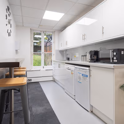 69-75 Boston Manor Road, Greater London Image 9