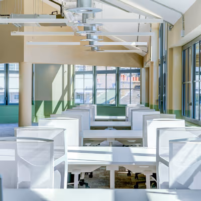 11 -35 St John Street, Peter's Lane Image 2