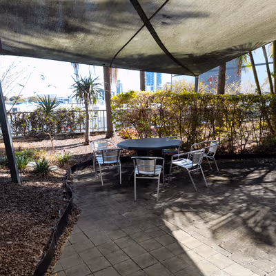 9 Bay Street, Southport Image 7