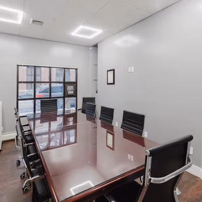 98-22 Metropolitan Avenue, Forest Hills Image 3