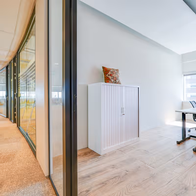 99-197 De Entree, Amsterdam Image 12